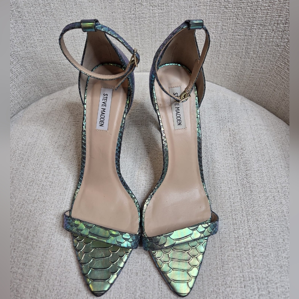 Steve Madden Turquoise Heels
